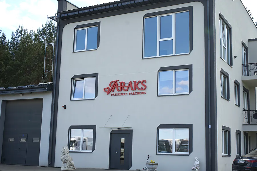 Jaraks office facade with the sign